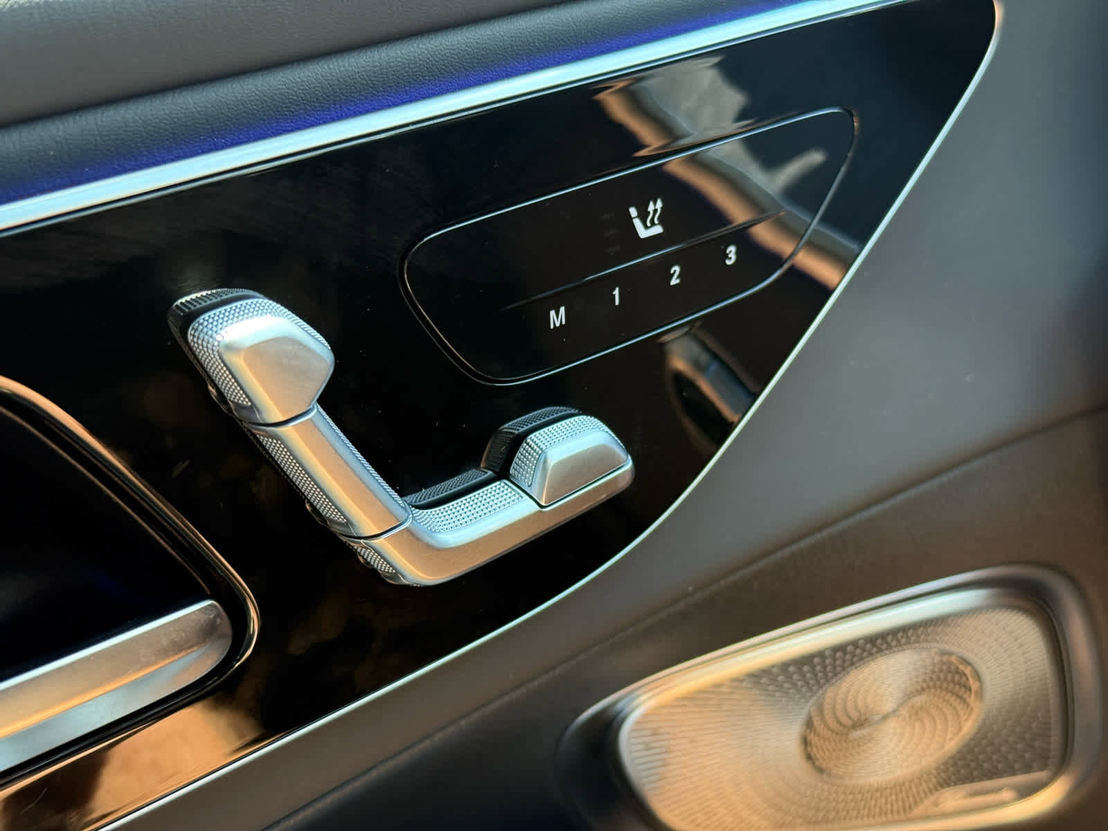 New 2025 Mercedes-Benz GLC 63 AMG S image 28