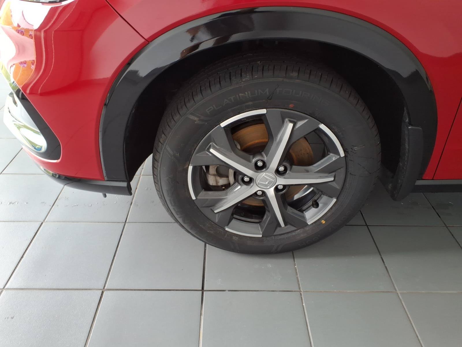 Certified 2023 Honda HR-V EX-L image 9