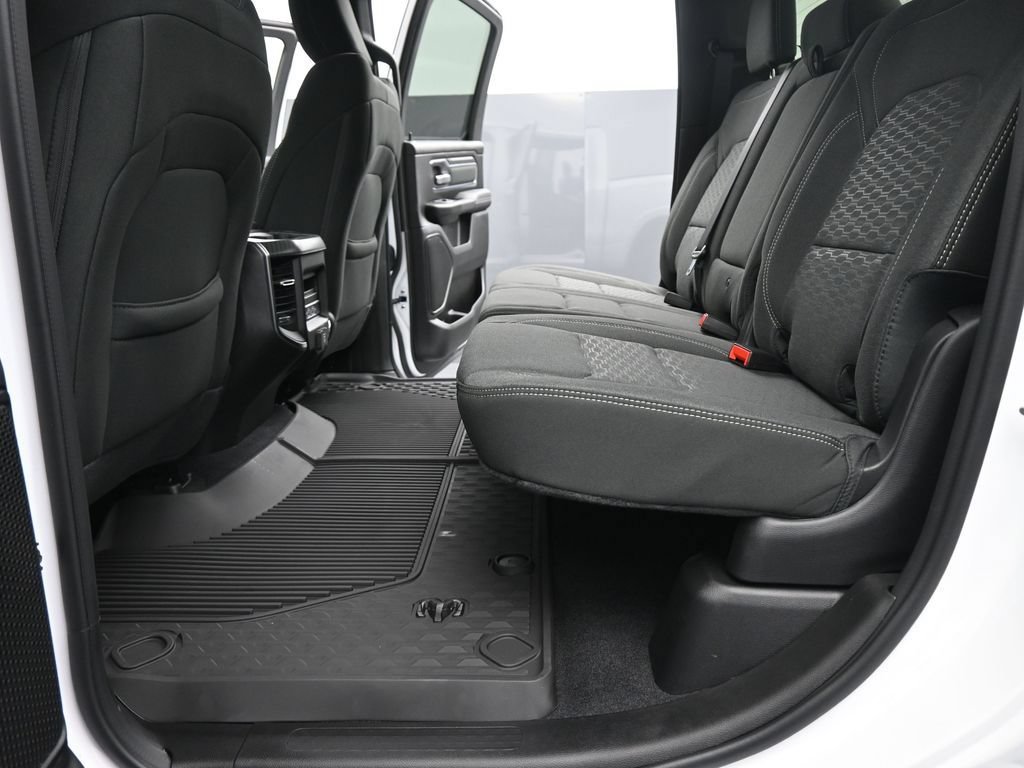 New 2026 RAM 1500 Big Horn AWD/4WD image 13