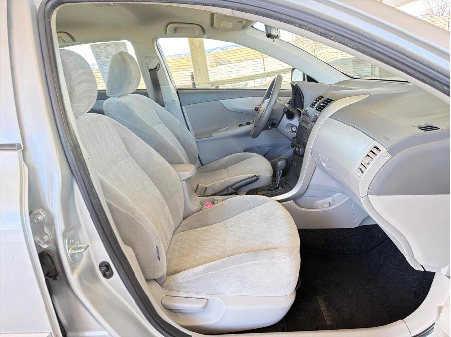 Used 2009 Toyota Corolla LE image 14