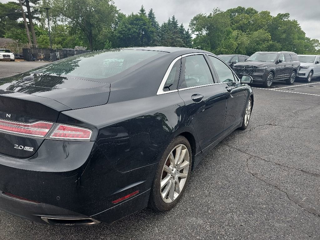 Used 2013 Lincoln MKZ AWD image 5