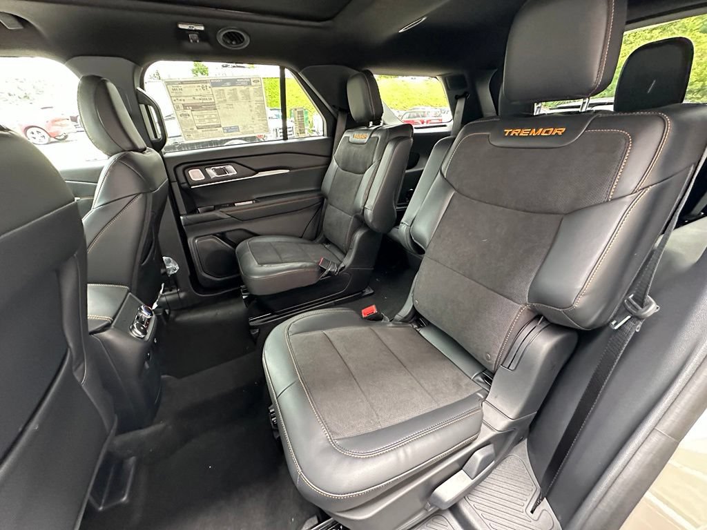 New 2026 Ford Explorer Tremor w/ Tremor Ultimate Package AWD/4WD image 18