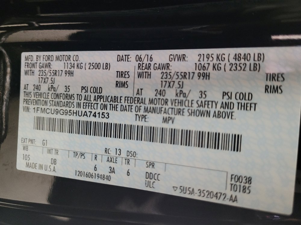 Used 2017 Ford Escape SE w/ SE Leather Comfort Package image 33