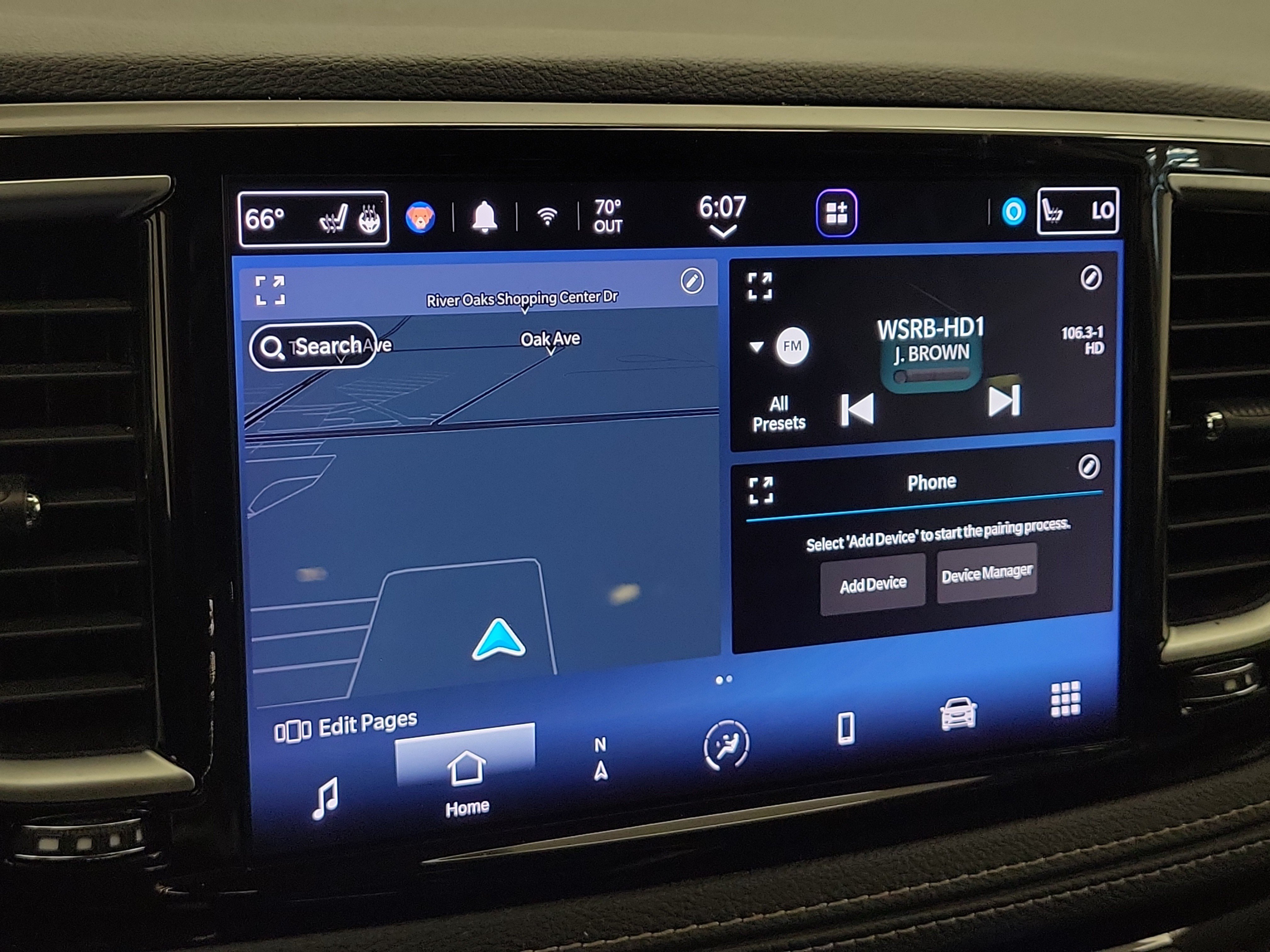 Used 2023 Chrysler Pacifica Limited FWD image 16