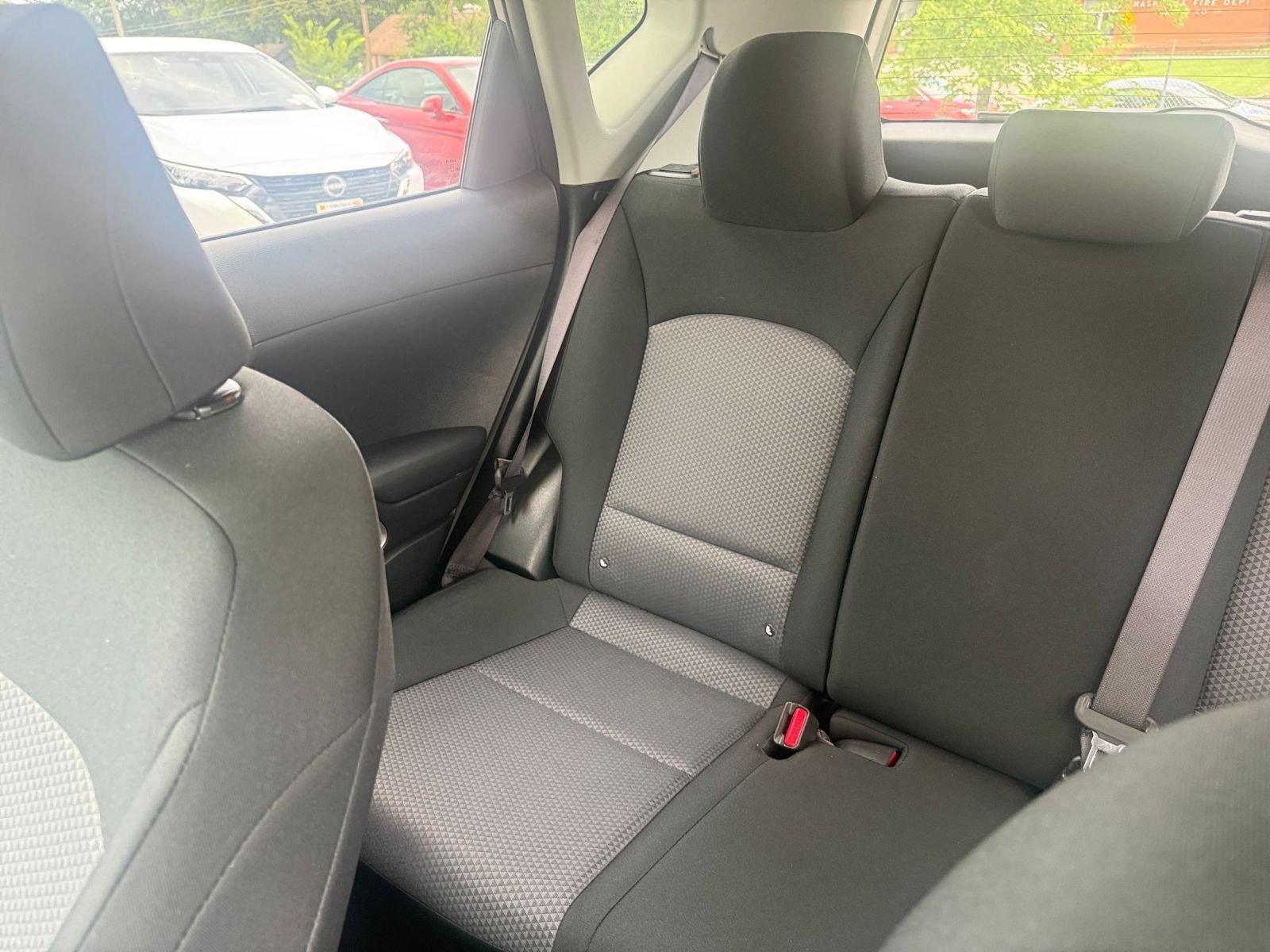 Used 2025 Kia Soul LX w/ LX Technology Package FWD image 37