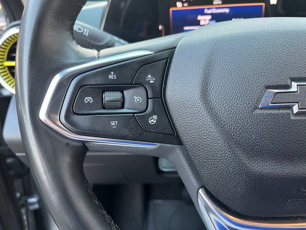 Used 2025 Chevrolet Trax ACTIV FWD image 20