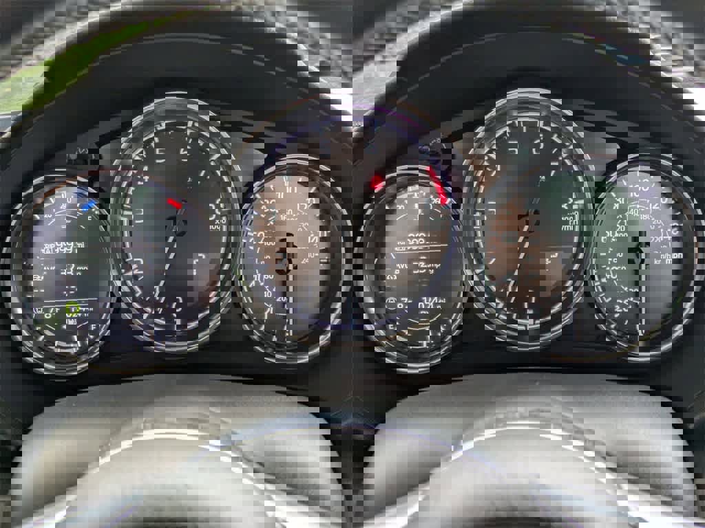 Used 2024 MAZDA MX-5 Miata RF Grand Touring w/ Weather Package image 31