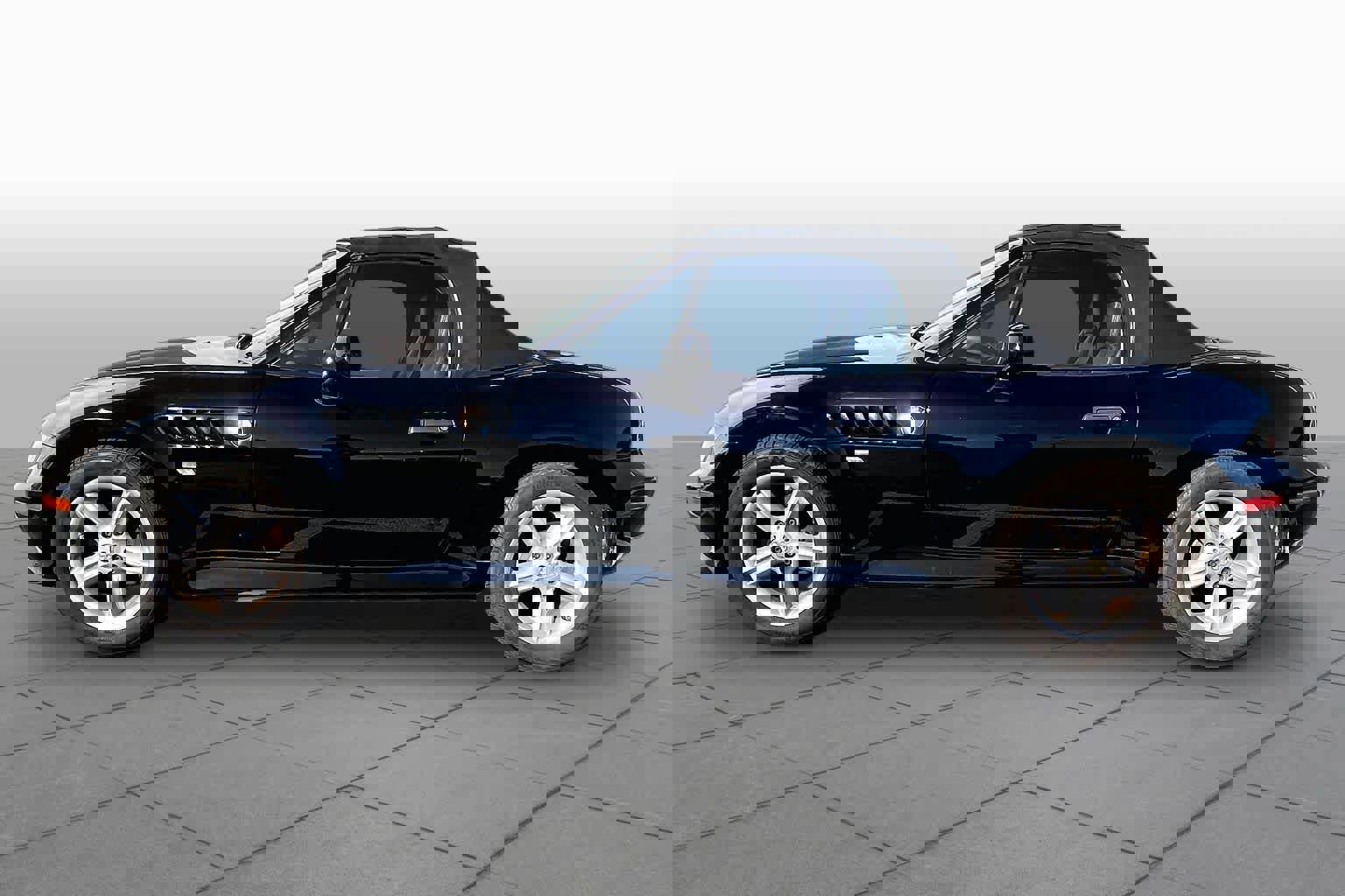 Used 2000 BMW Z3 2.5i image 32