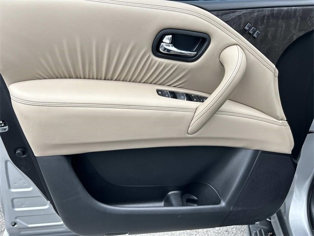 Used 2024 Nissan Armada Platinum w/ Captain's Chairs Package image 18