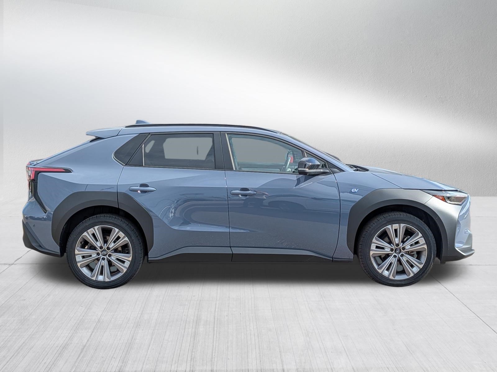 Used 2023 Subaru Solterra AWD image 8