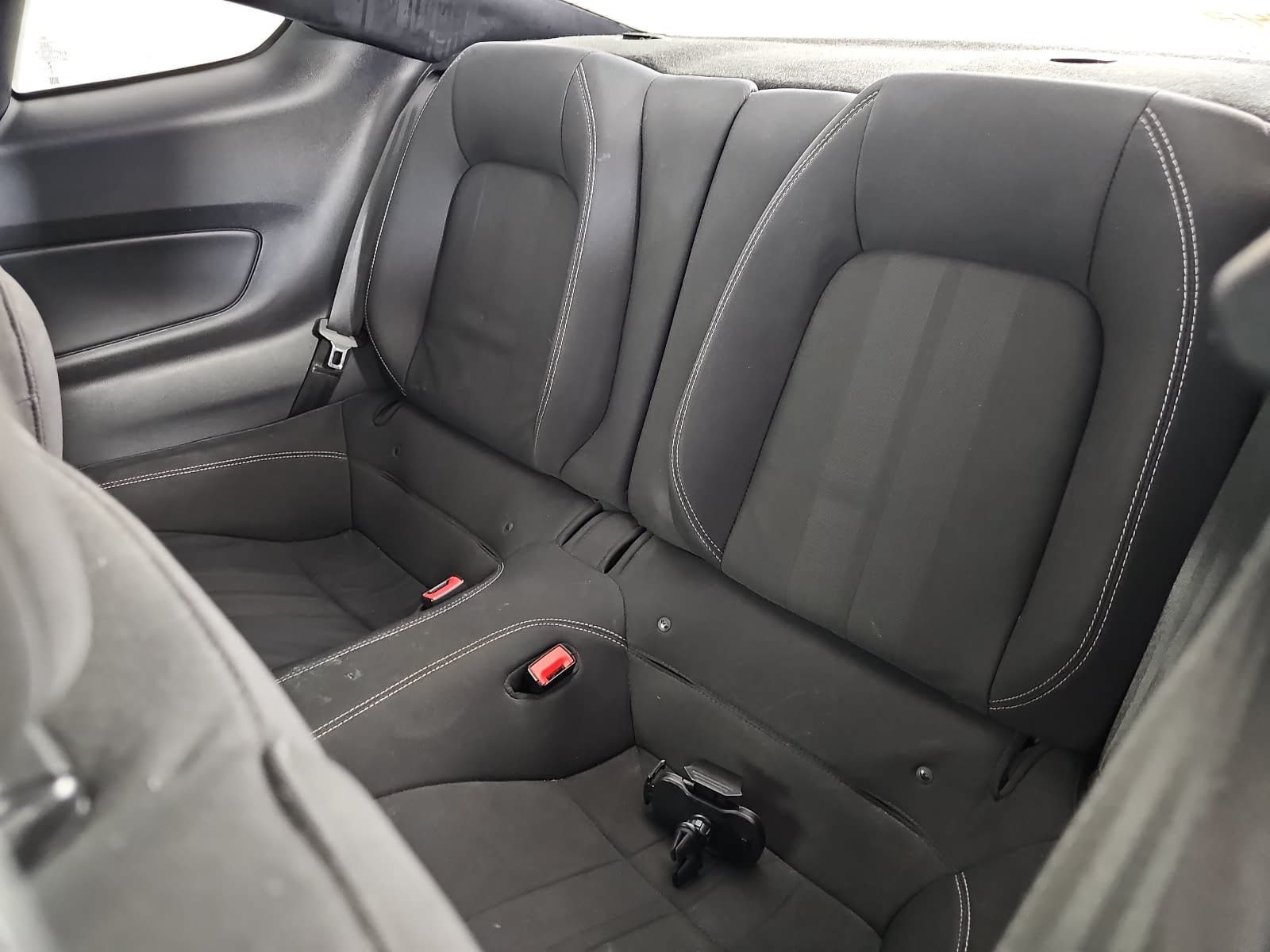 Used 2019 Ford Mustang Coupe RWD image 12