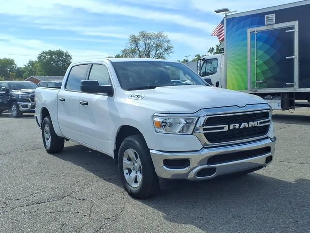 Used 2024 RAM 1500 Tradesman AWD/4WD image 3