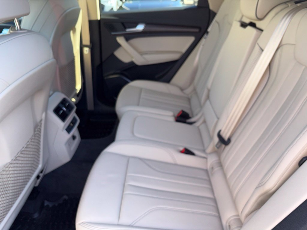 Certified 2024 Audi Q5 2.0T Premium w/ Convenience Package AWD/4WD image 20
