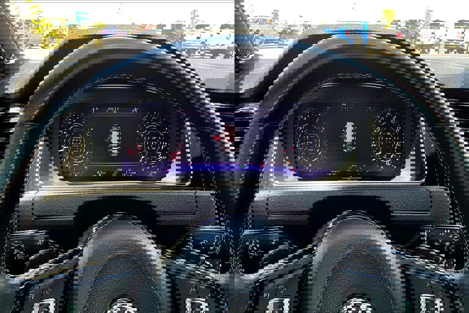 Used 2019 Volkswagen Golf R 4-Door image 13