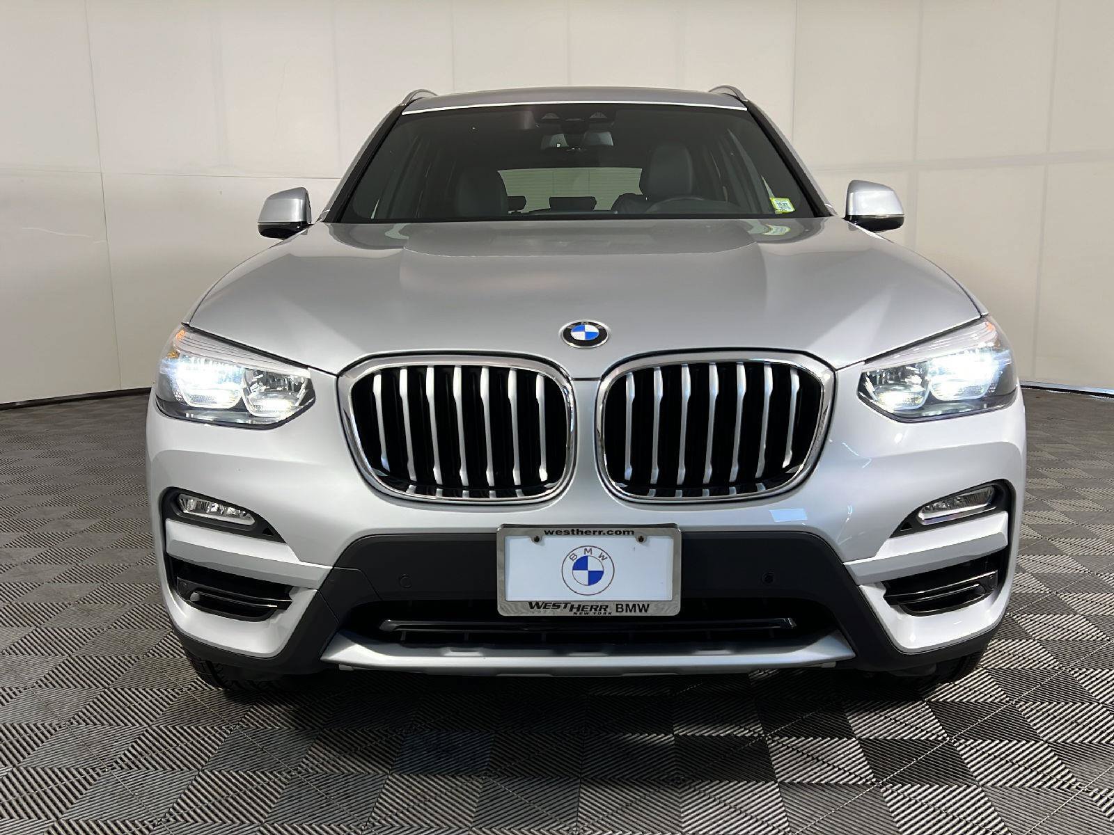 Used 2019 BMW X3 xDrive30i w/ Driving Assistance Package AWD/4WD image 13