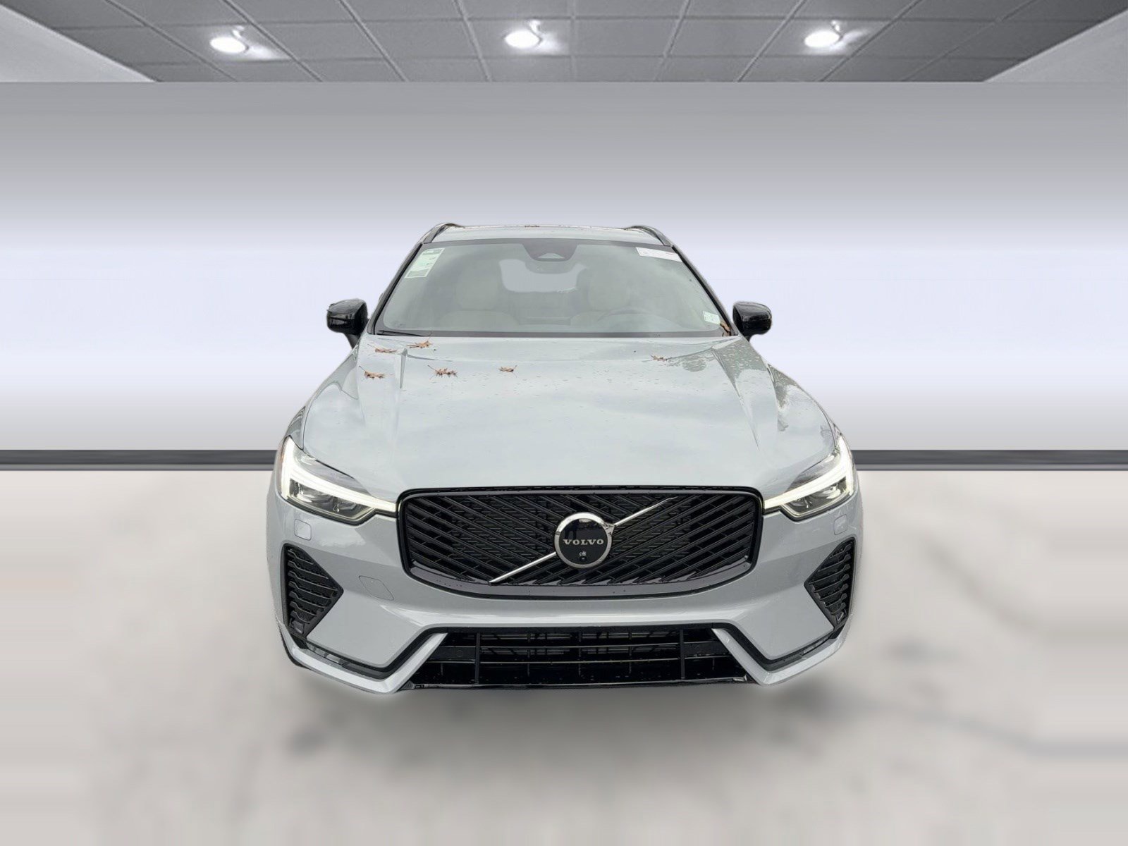 New 2026 Volvo XC60 B5 Plus w/ Climate Package image 6