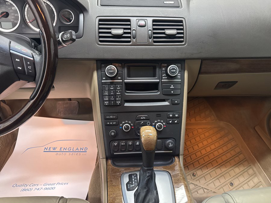 Used 2012 Volvo XC90 3.2 image 10