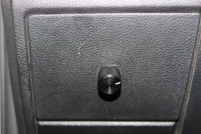 Used 2016 RAM 2500 Tradesman w/ Chrome Appearance Group image 24