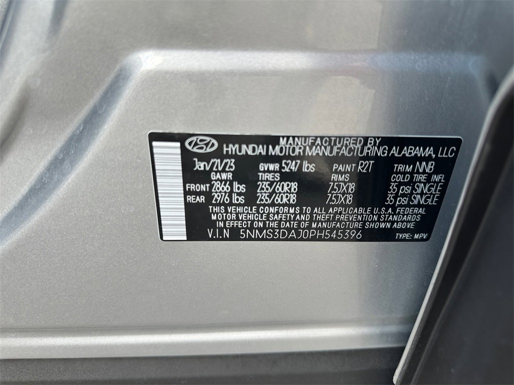 Used 2023 Hyundai Santa Fe SEL w/ Premium Package image 31