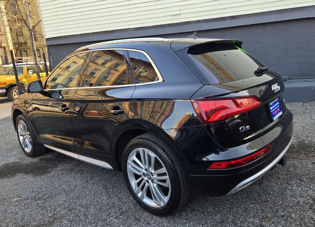Used 2018 Audi Q5 2.0T Premium Plus w/ Premium Plus Package image 2