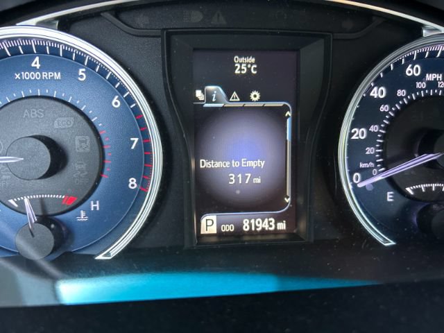 Used 2016 Toyota Camry LE FWD image 39
