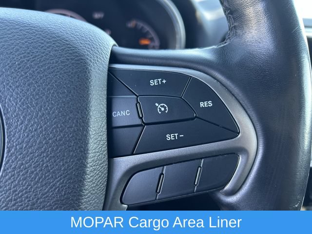 Used 2021 Jeep Grand Cherokee Laredo X AWD/4WD image 18