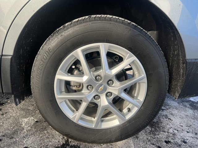 Used 2023 Chevrolet Equinox LT image 42