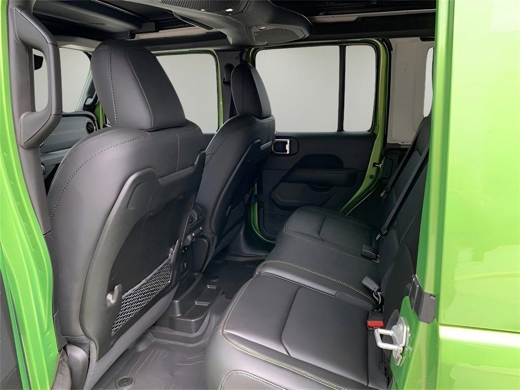 New 2025 Jeep Wrangler Unlimited Rubicon 392 image 11