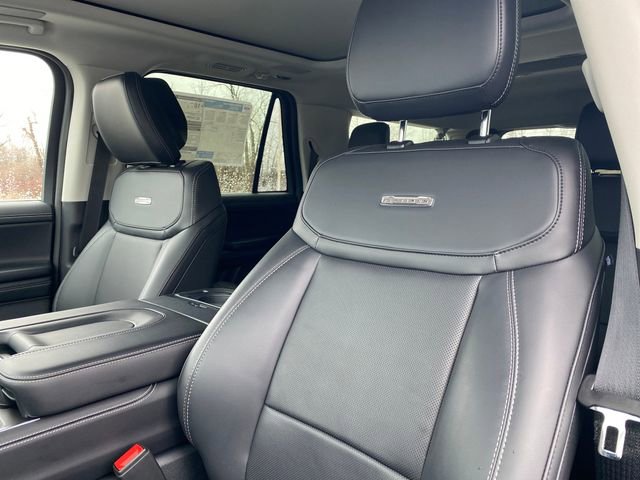 New 2026 Ford Expedition Max Platinum w/ Driver's Package image 12