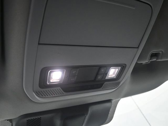 Used 2024 Ford F250 XLT image 13