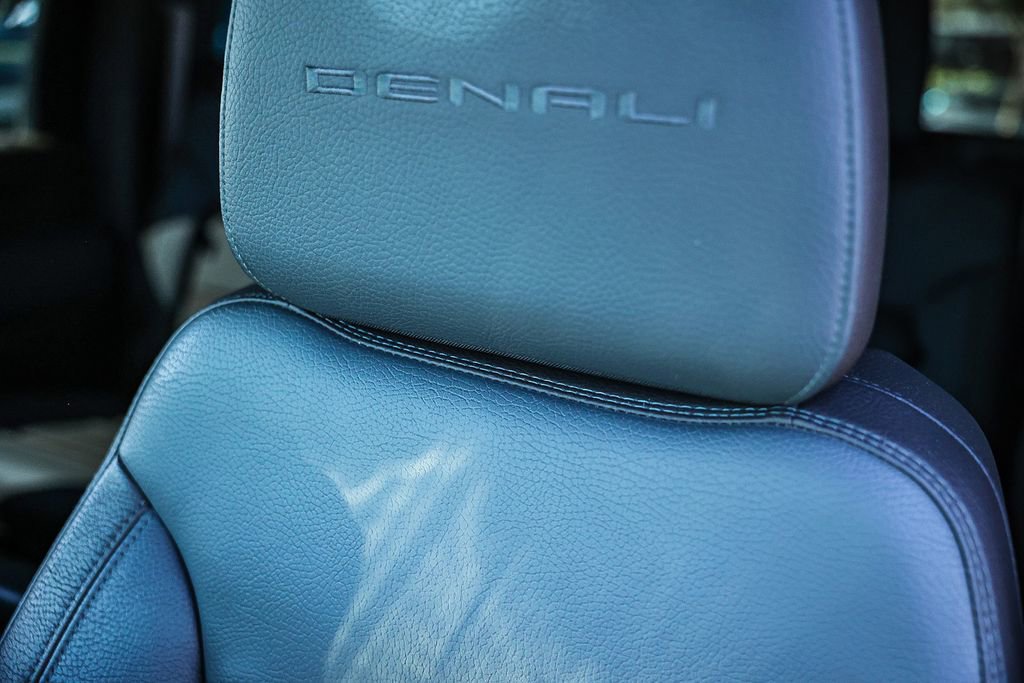 Used 2021 GMC Sierra 2500 Denali w/ Denali Black Diamond Edition image 38