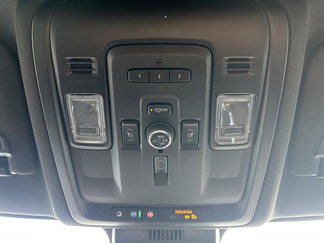 Certified 2024 Chevrolet Tahoe High Country AWD/4WD image 24