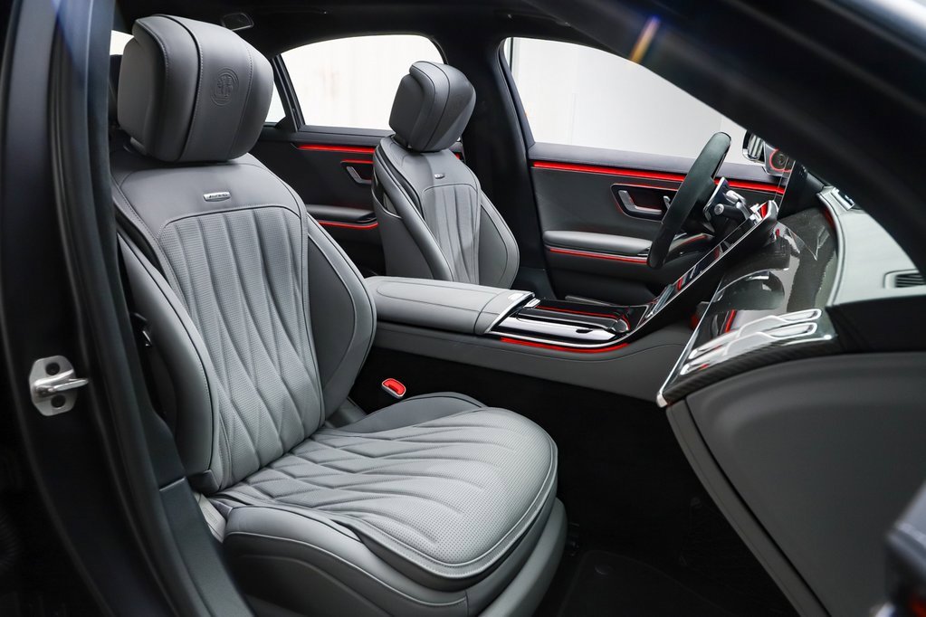 Certified 2025 Mercedes-Benz S 63 AMG S image 10