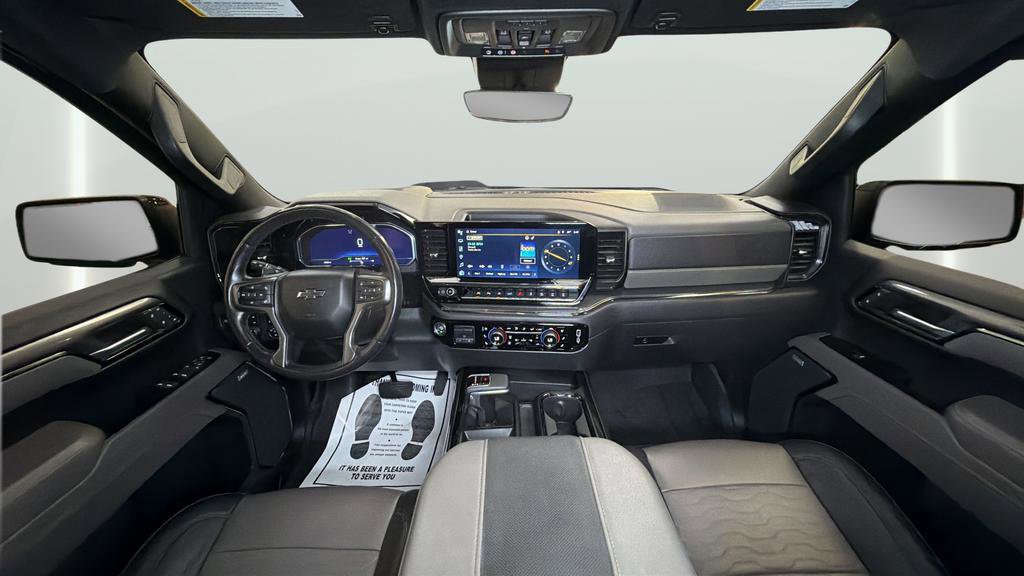 Used 2023 Chevrolet Silverado 1500 ZR2 image 31