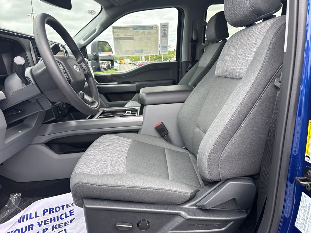 New 2026 Ford F250 XLT image 16