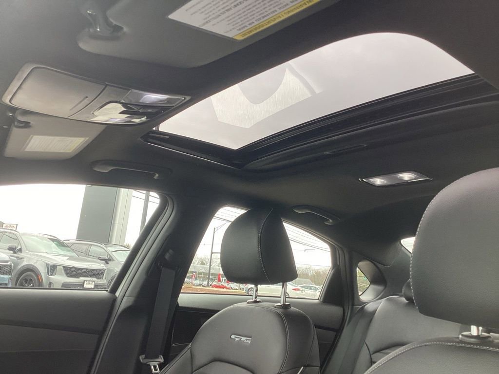 Used 2024 Kia Forte GT-Line w/ GT-Line Premium Package FWD image 14