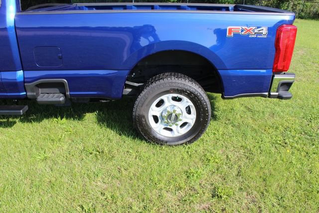 Used 2026 Ford F350 XLT w/ FX4 Off-Road Package AWD/4WD image 11