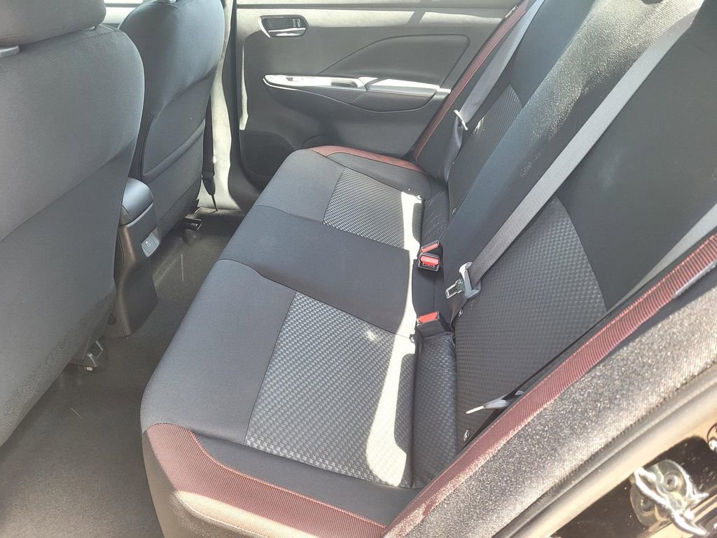 New 2025 Nissan Versa SR w/ Trunk Package FWD image 8
