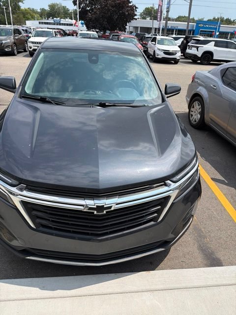 Used 2022 Chevrolet Equinox LT FWD image 2