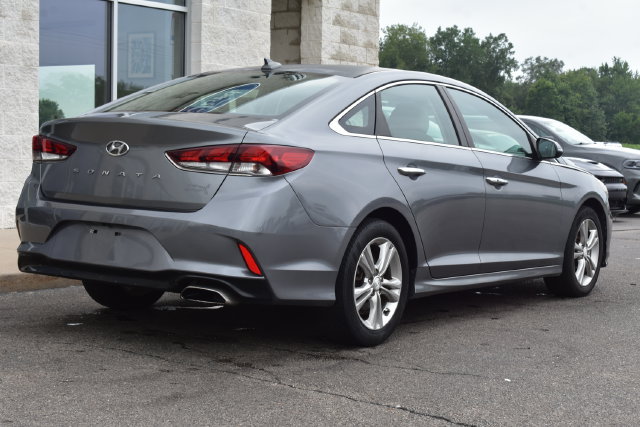 Used 2019 Hyundai Sonata SEL w/ Tech Package 02 FWD image 15