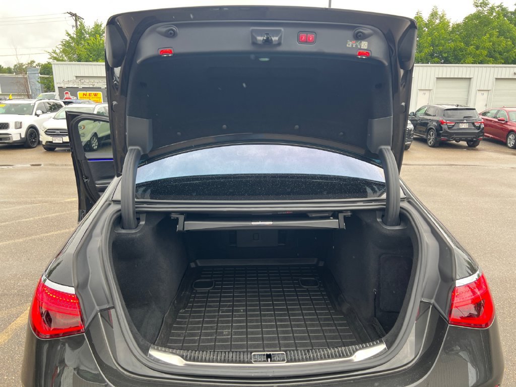 Used 2023 Mercedes-Benz S 580 4MATIC Sedan image 38