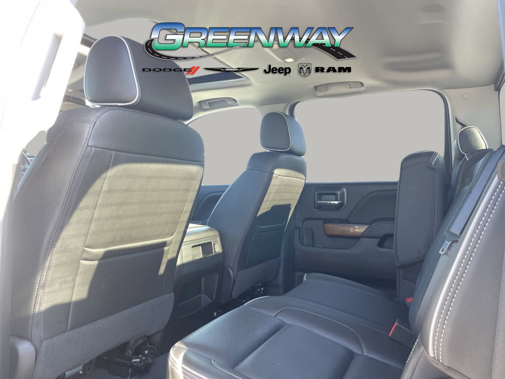Used 2019 Chevrolet Silverado 2500 High Country w/ Duramax Plus Package AWD/4WD image 17
