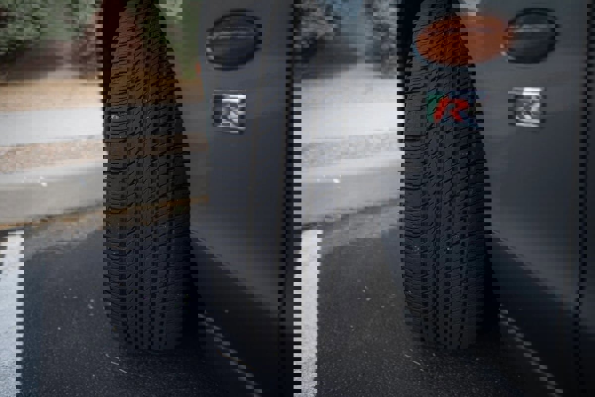 Used 2003 Jaguar S-TYPE R image 16