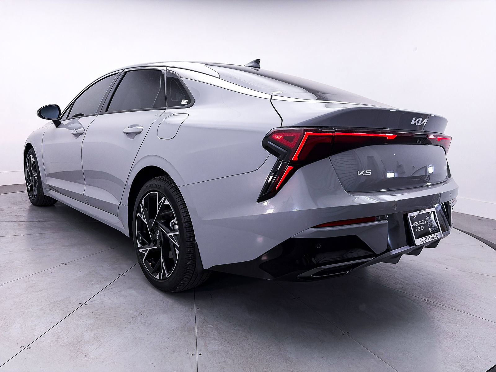 Used 2025 Kia K5 GT-Line w/ GT-Line Premium Package FWD image 16