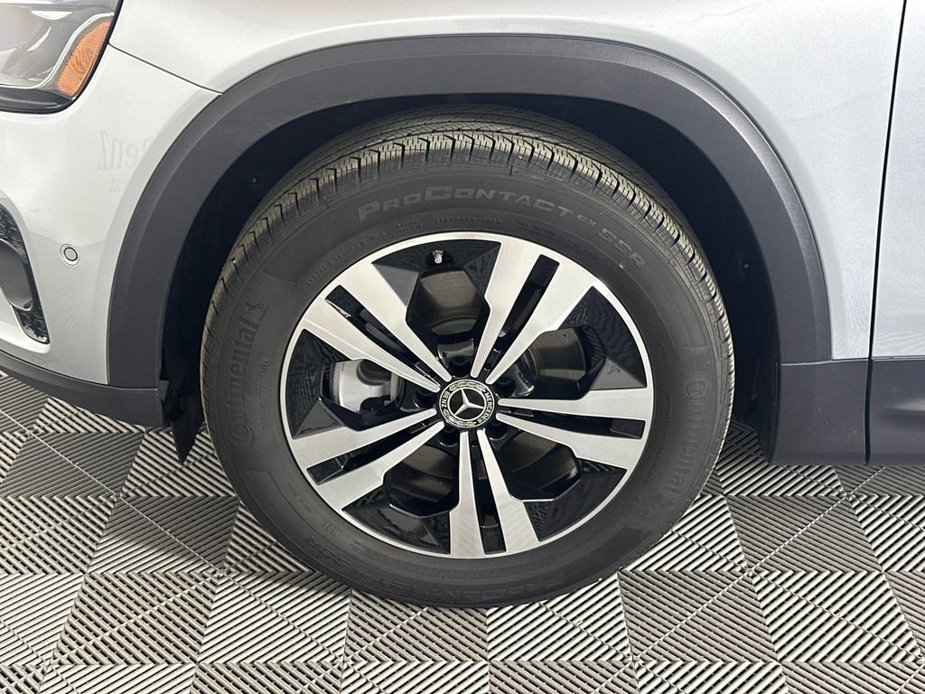 Certified 2025 Mercedes-Benz GLB 250 image 12
