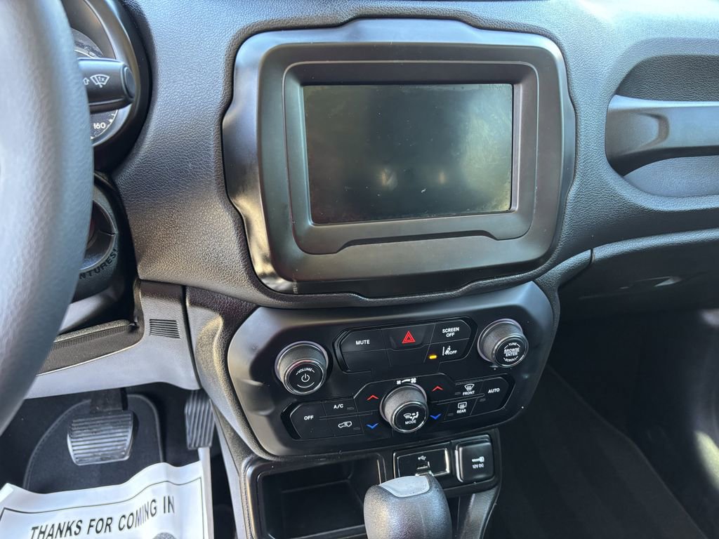Used 2021 Jeep Renegade Sport image 13