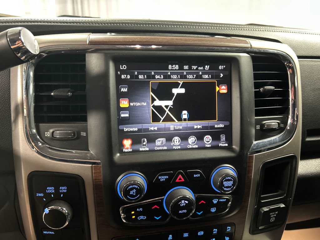 Used 2016 RAM 3500 Laramie AWD/4WD image 15