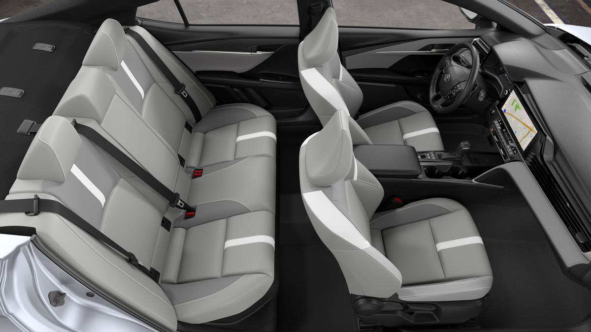 New 2026 Toyota Camry SE FWD image 4