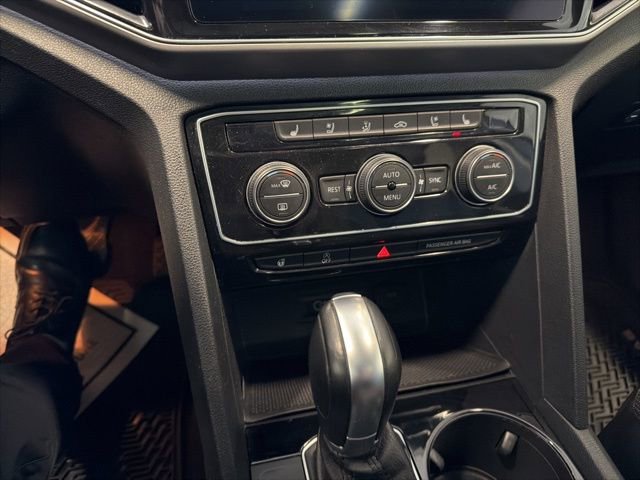 Used 2019 Volkswagen Atlas SEL Premium image 27
