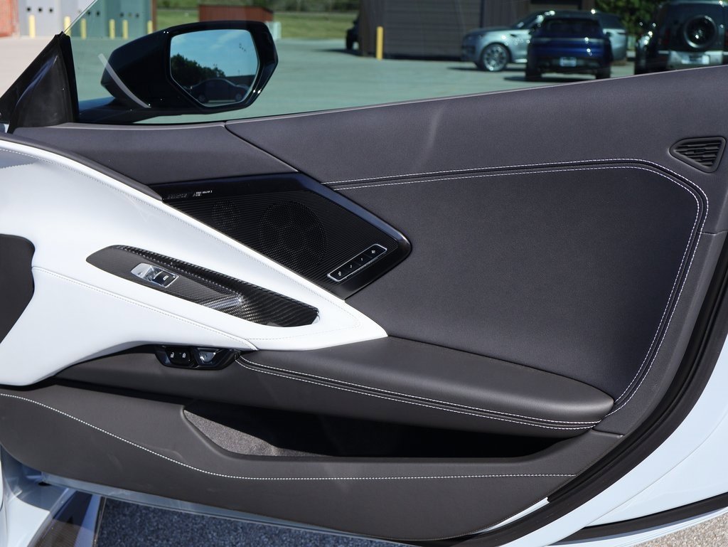 Used 2024 Chevrolet Corvette Z06 w/ Z07 Performance Package image 17